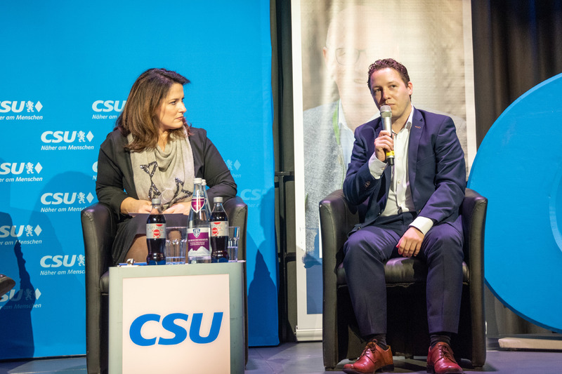 Dr. Markus S&ouml;der kam zur Talkrunde im Vorfeld der Kommunalwahl ins Magazin 3 in Bad Reichenhall - gemeinsam Landratskandidat Bernhard Kern und OB-Kaniddat Dr. Christoph Lung.&nbsp;