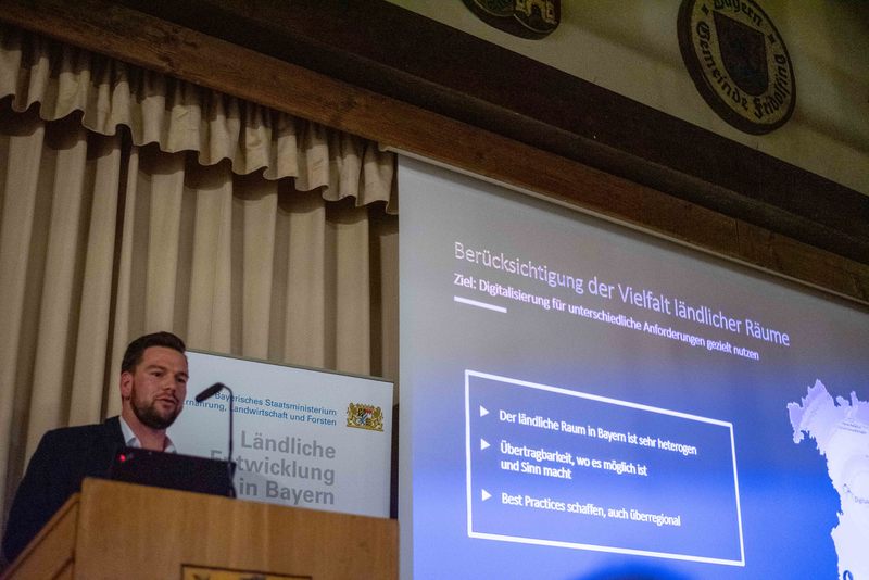 Regionalinitiativen pr&auml;sentieren ihre Arbeit und Erfolge in Fridolfing